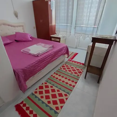 Aparthotel Atherina Butik 3*